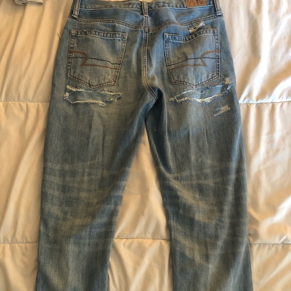 1 pair of jeans - Picture 2 of 4